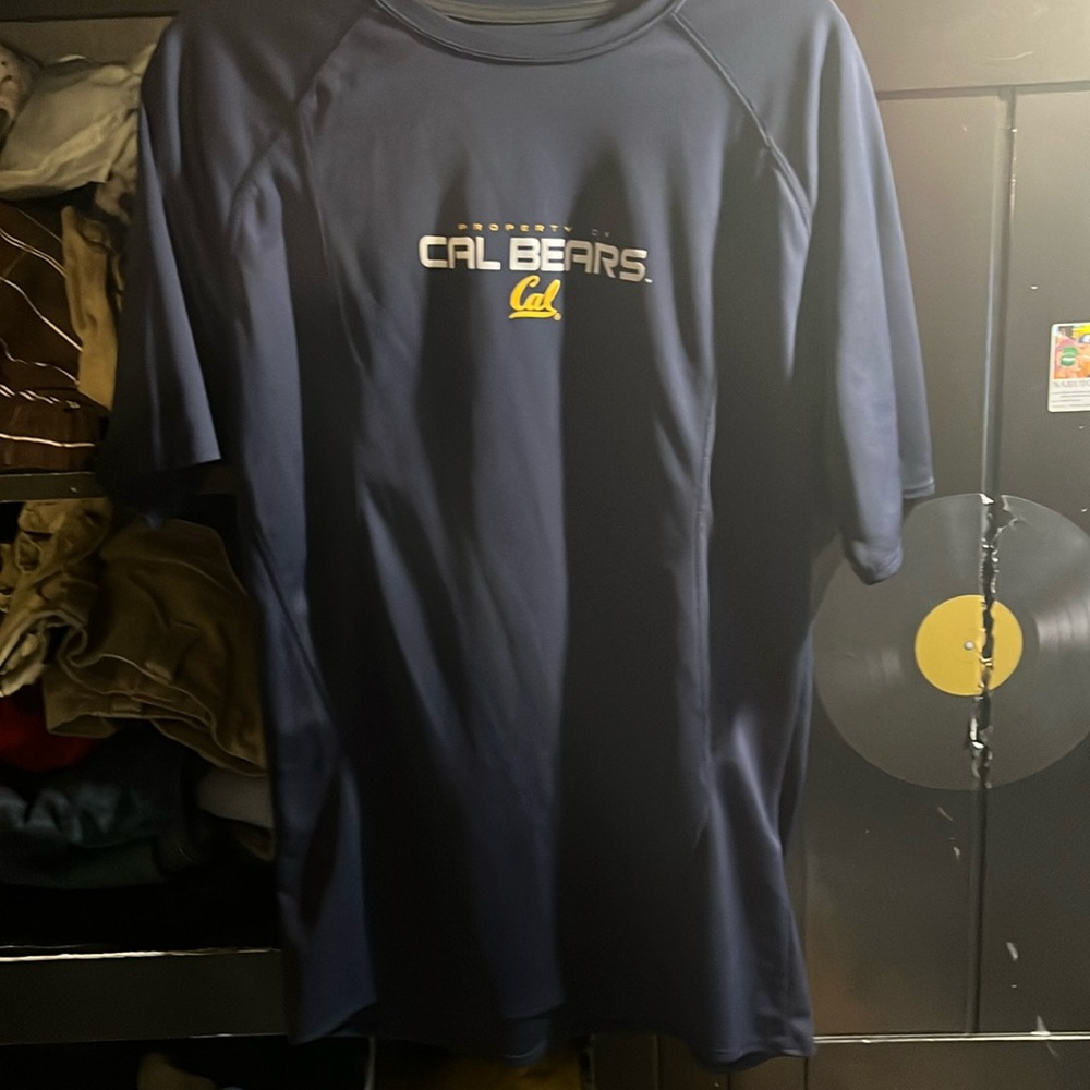 Cal bear dark blue t-shirt